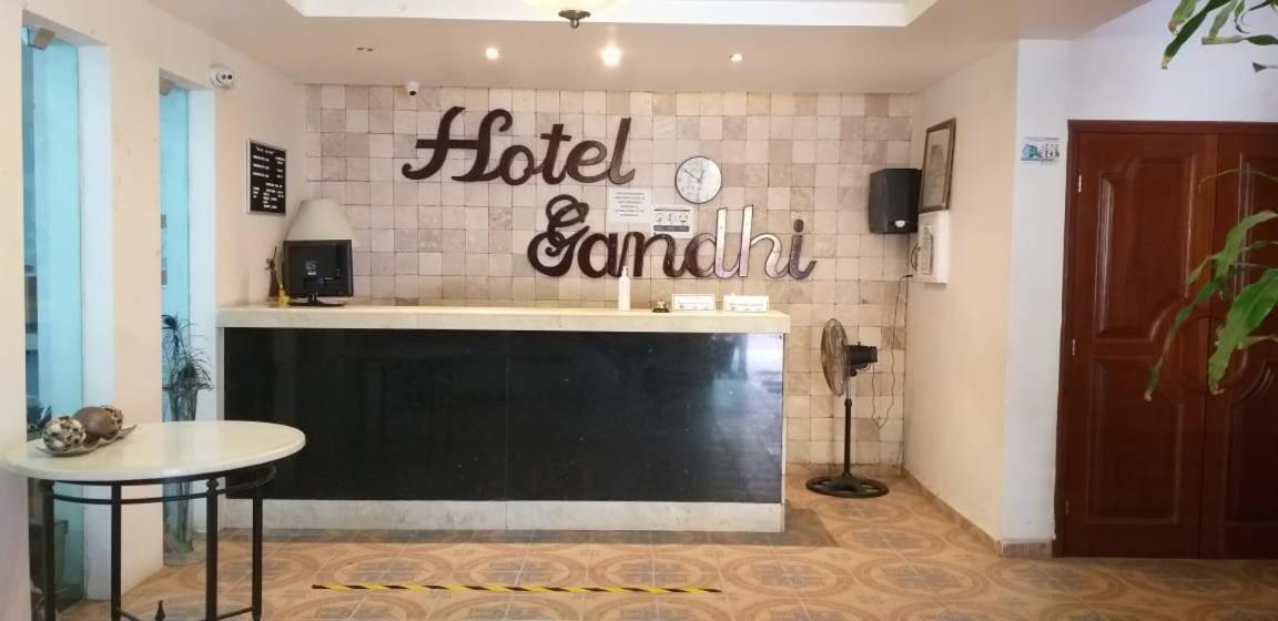 Hotel Gandhi Четумаль Экстерьер фото