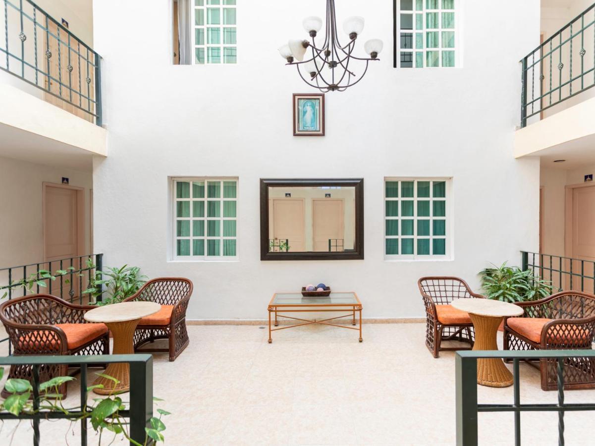 Hotel Gandhi Четумаль Экстерьер фото